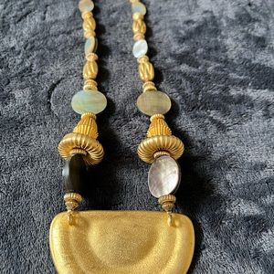 Chunky necklace
